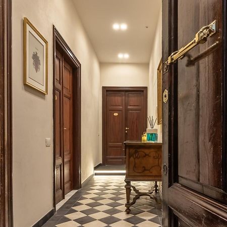 Oldoini Luxury Apartment And Suites Специя Екстериор снимка