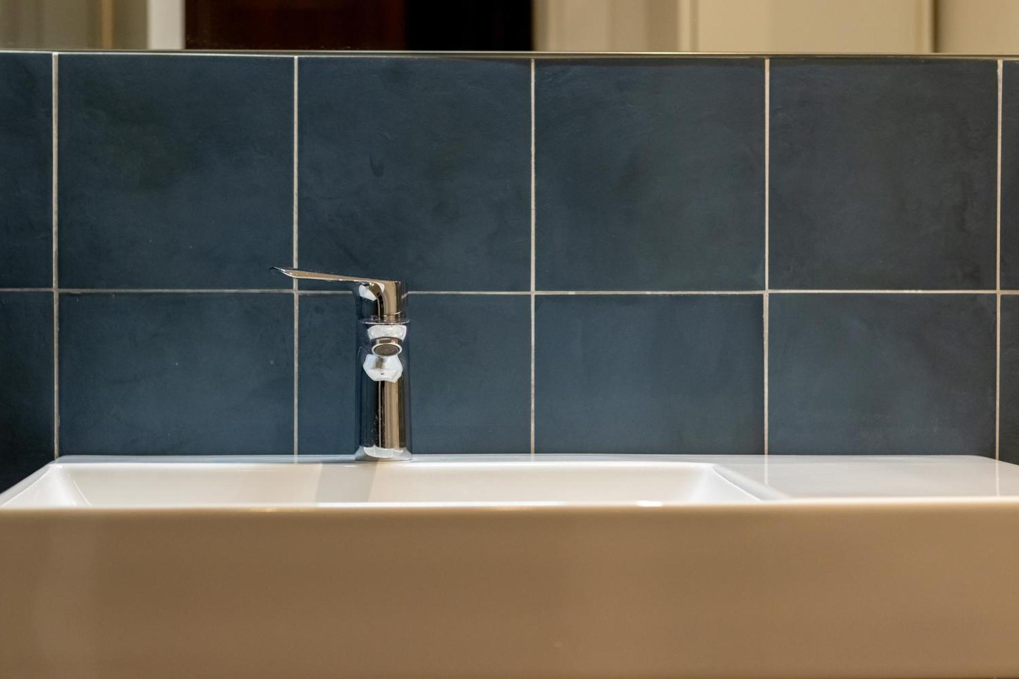 Oldoini Luxury Apartment And Suites Специя Екстериор снимка