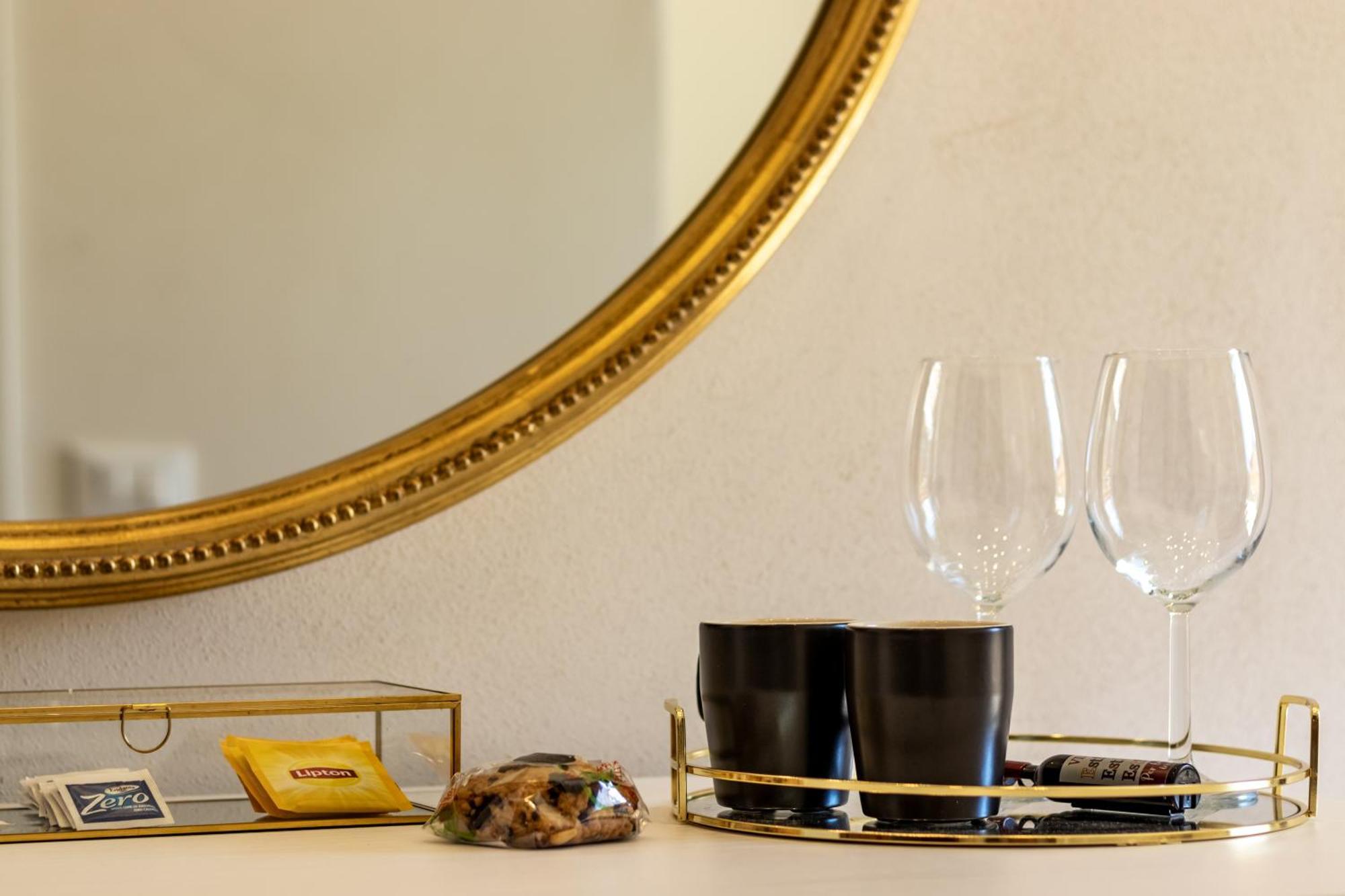 Oldoini Luxury Apartment And Suites Специя Екстериор снимка