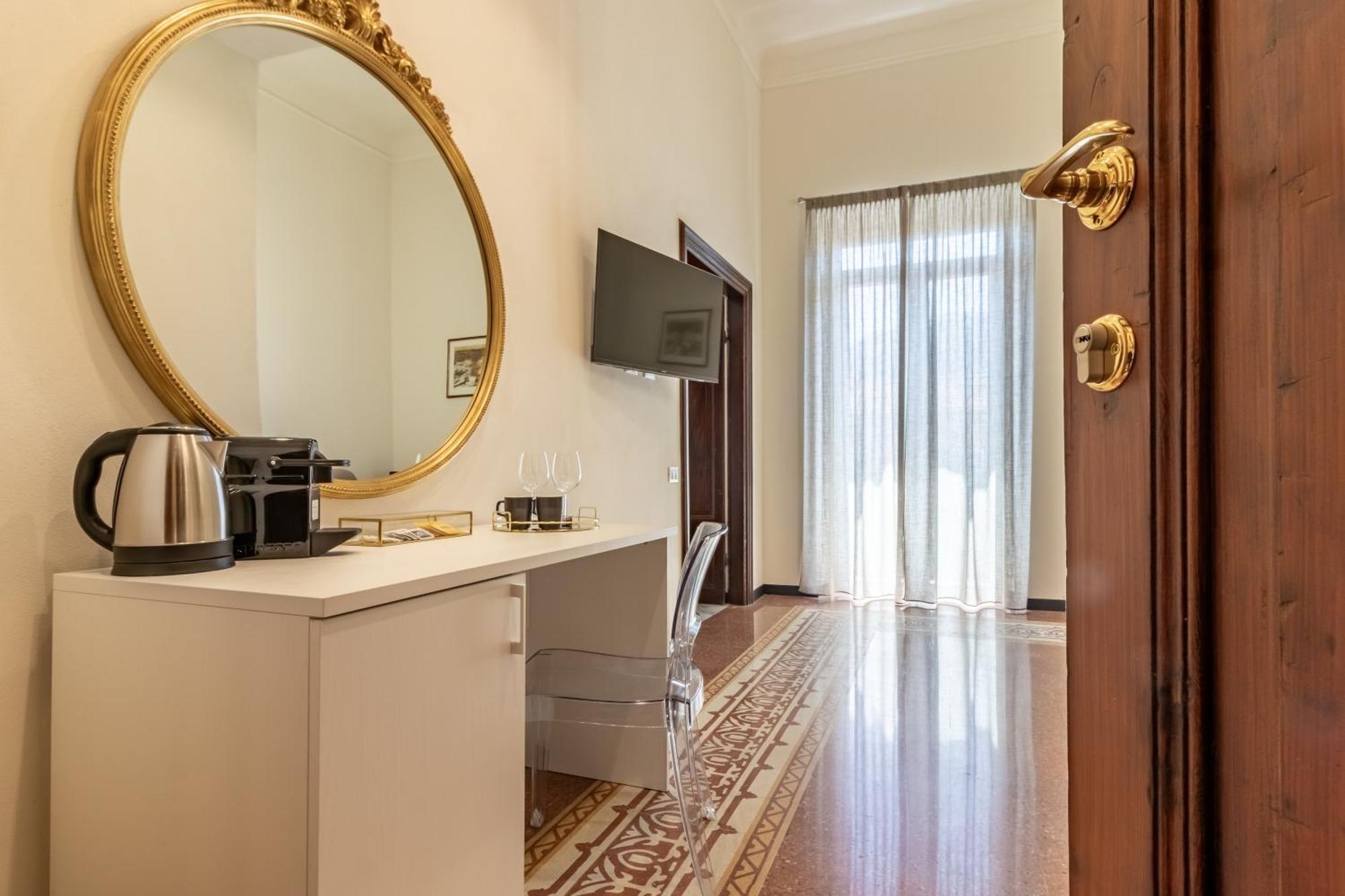 Oldoini Luxury Apartment And Suites Специя Екстериор снимка