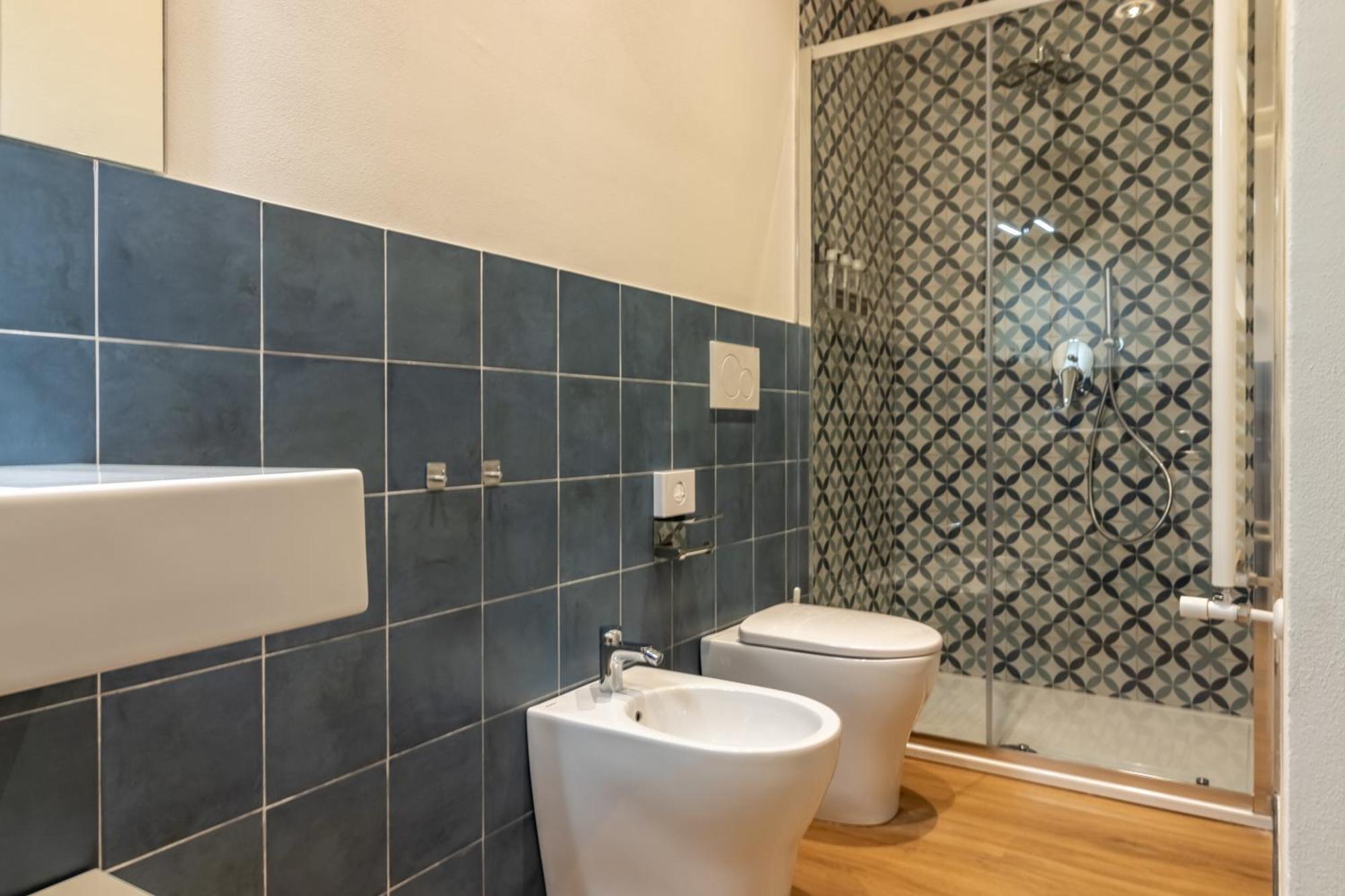 Oldoini Luxury Apartment And Suites Специя Екстериор снимка