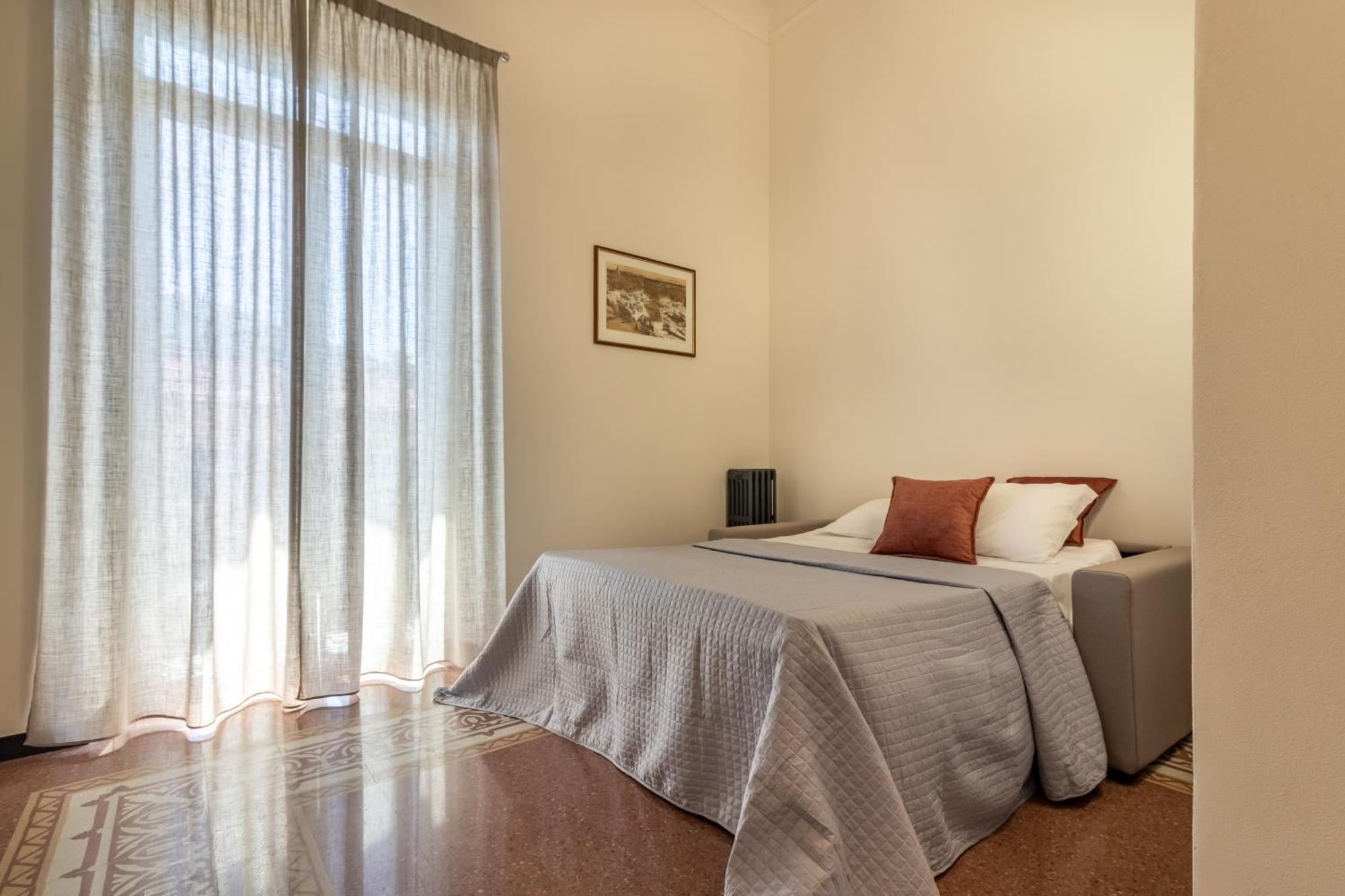 Oldoini Luxury Apartment And Suites Специя Екстериор снимка