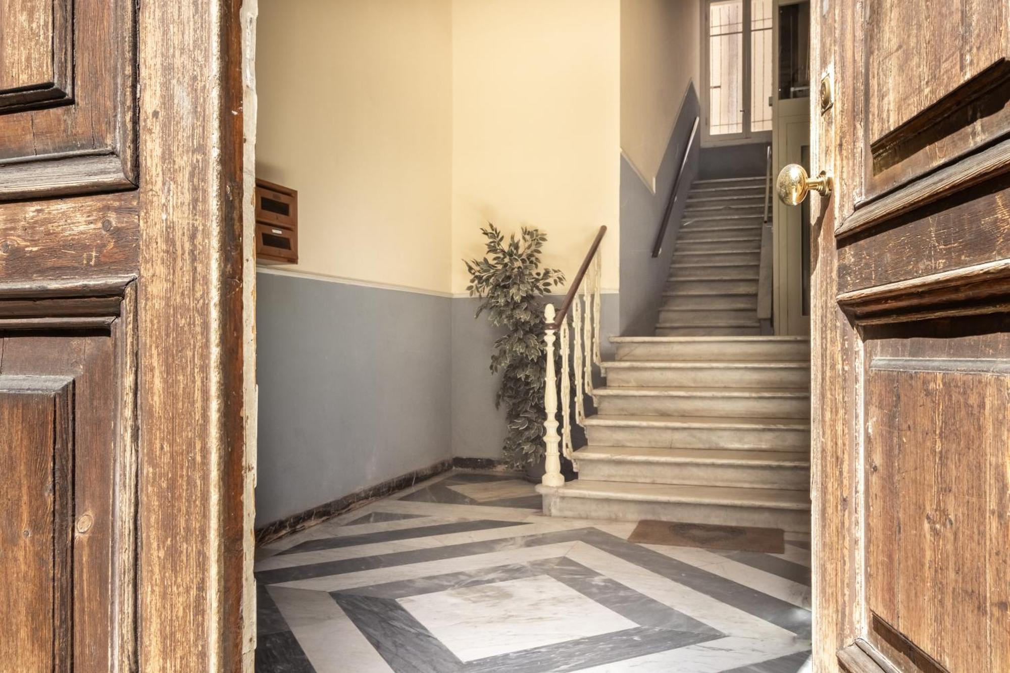 Oldoini Luxury Apartment And Suites Специя Екстериор снимка